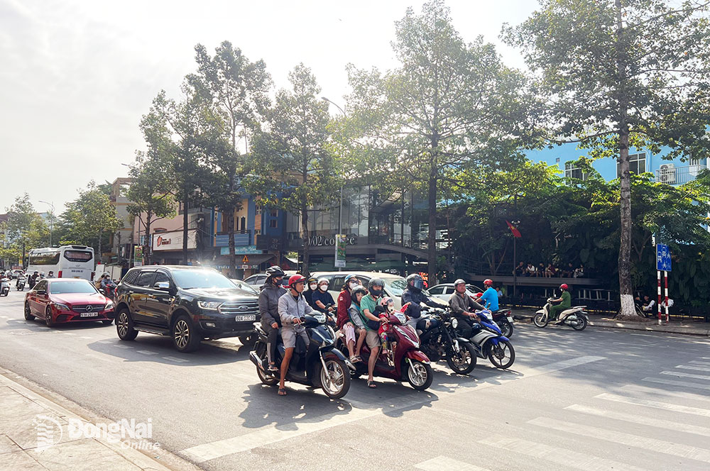 Nắng nóng 35 độ ở Đồng Nai